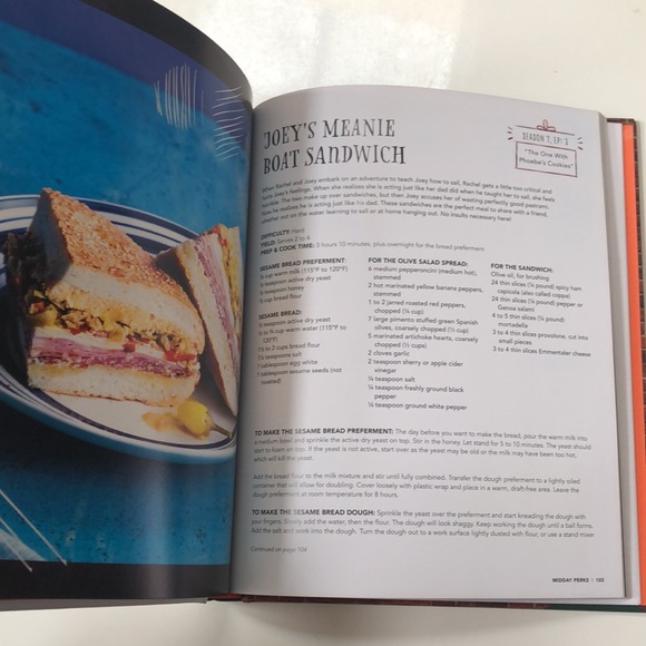 Friends Central Perk - The Official Cookbook - Picture 13 of 16